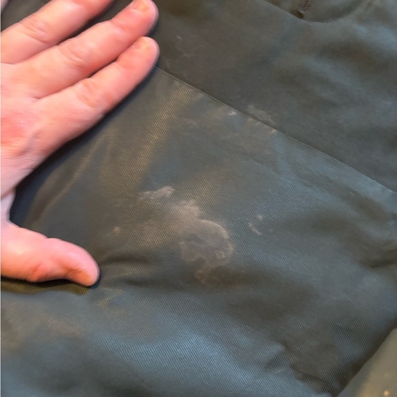 Vintage Elegant Black Trench Coat for Men - Picture 6 of 8